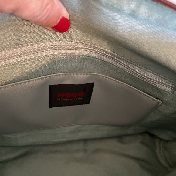 HOBO International VTG Purse Red Brown Polished Leather Bag Zip Two Handles - Picture 12 of 15